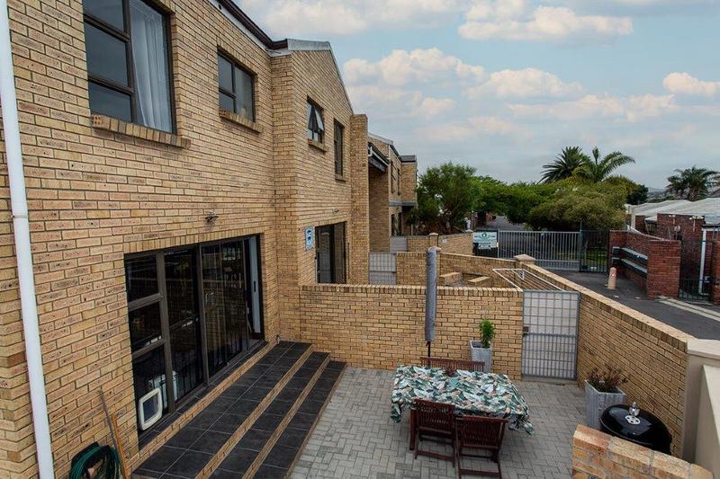 3 Bedroom Property for Sale in Eden Park Western Cape